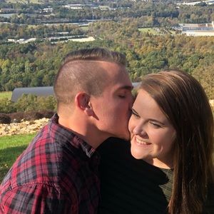 Meet your Posher, Sawyer